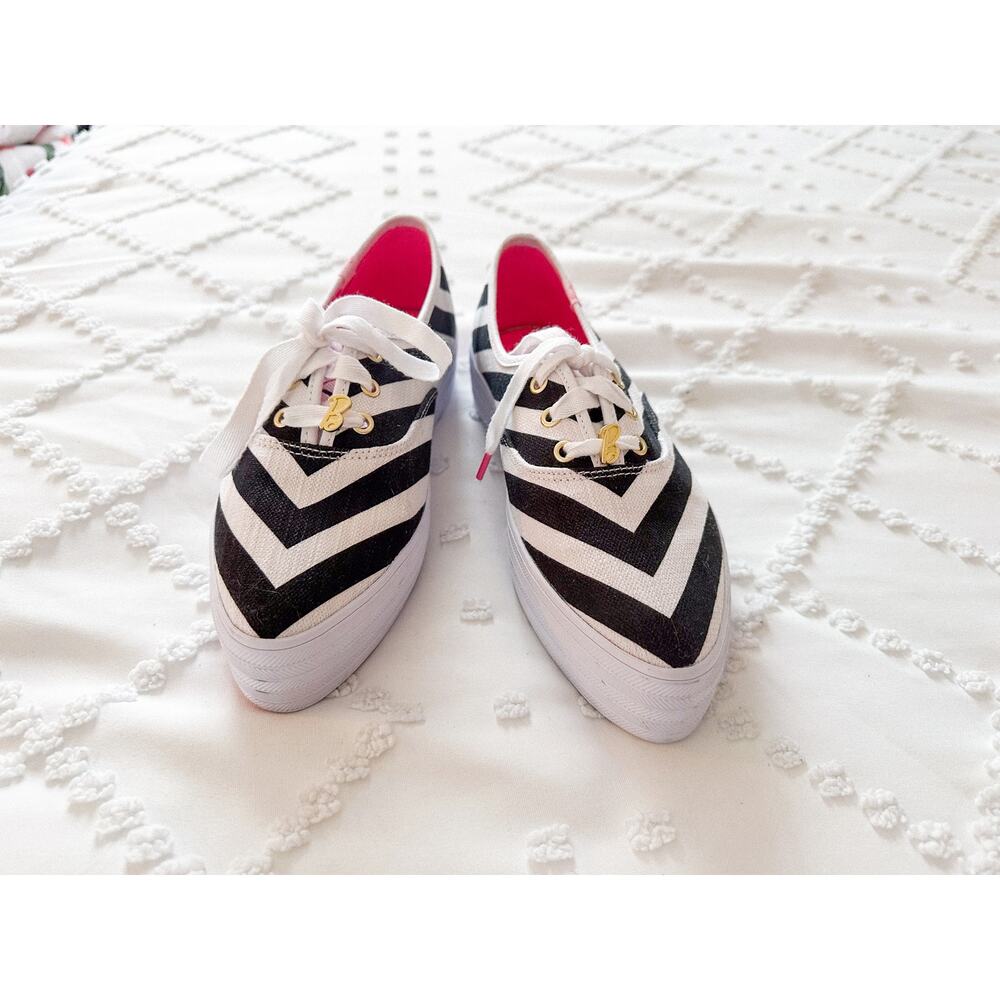 NWOT Keds x BARBIE Black & White Pointed Toe Platform Women's Shoes Size 8